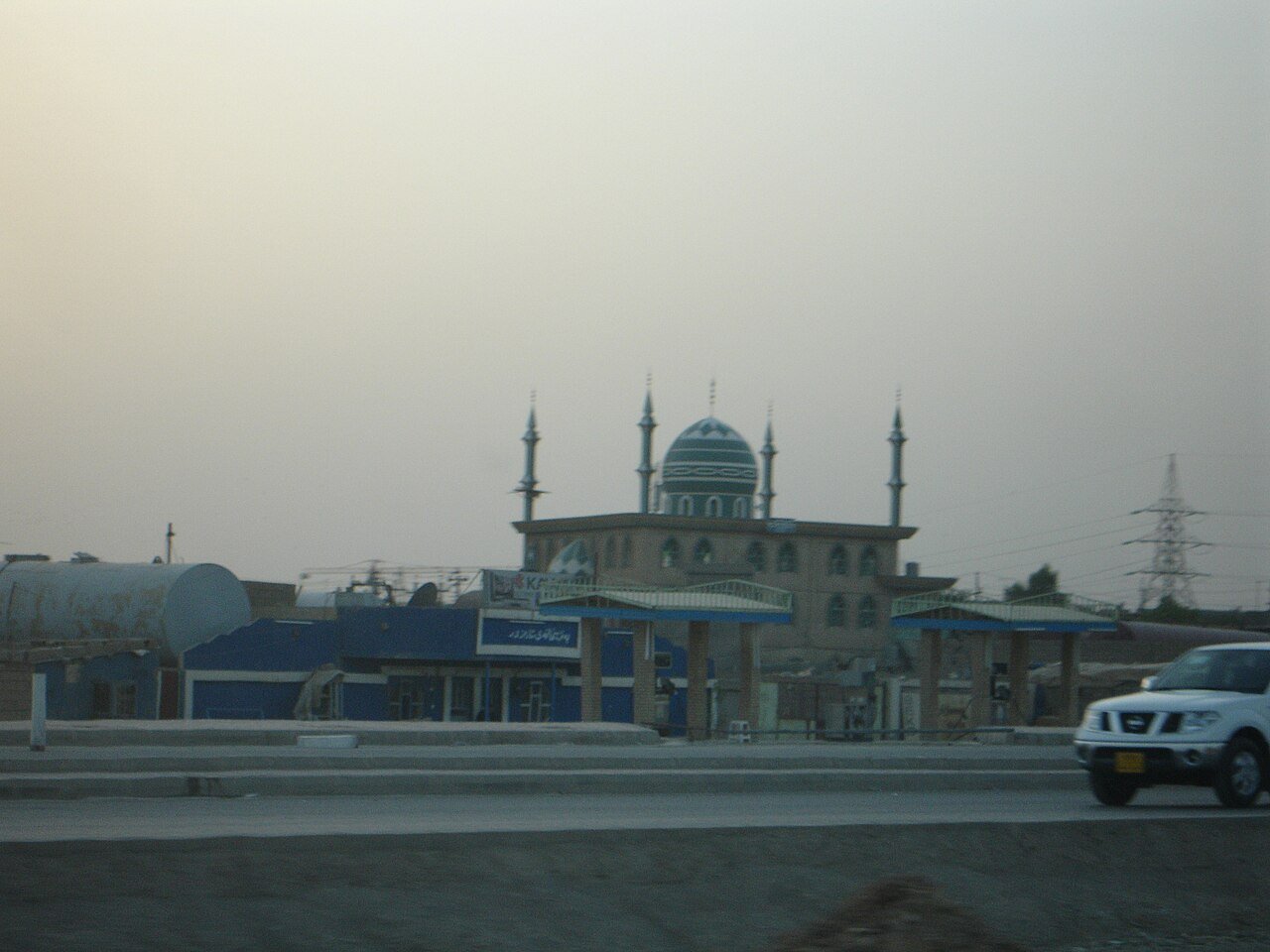 هۆتێل مۆدێرن پلاس (Modern Palace Hotel)