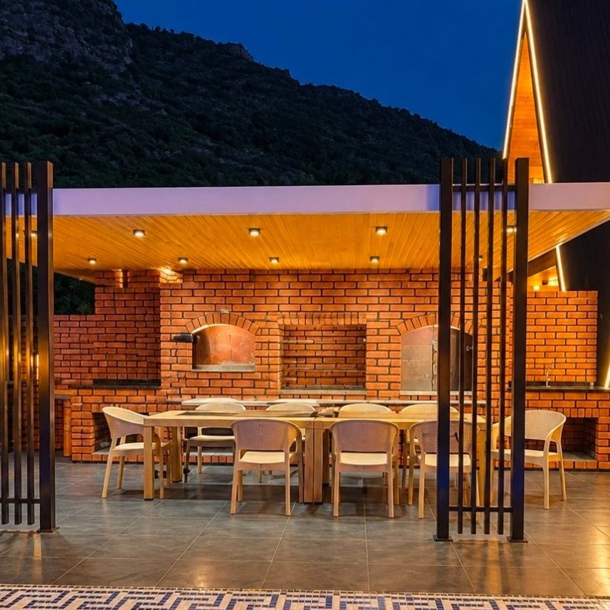 کوخی گەشتیاری سەرچاوەی زەڵم