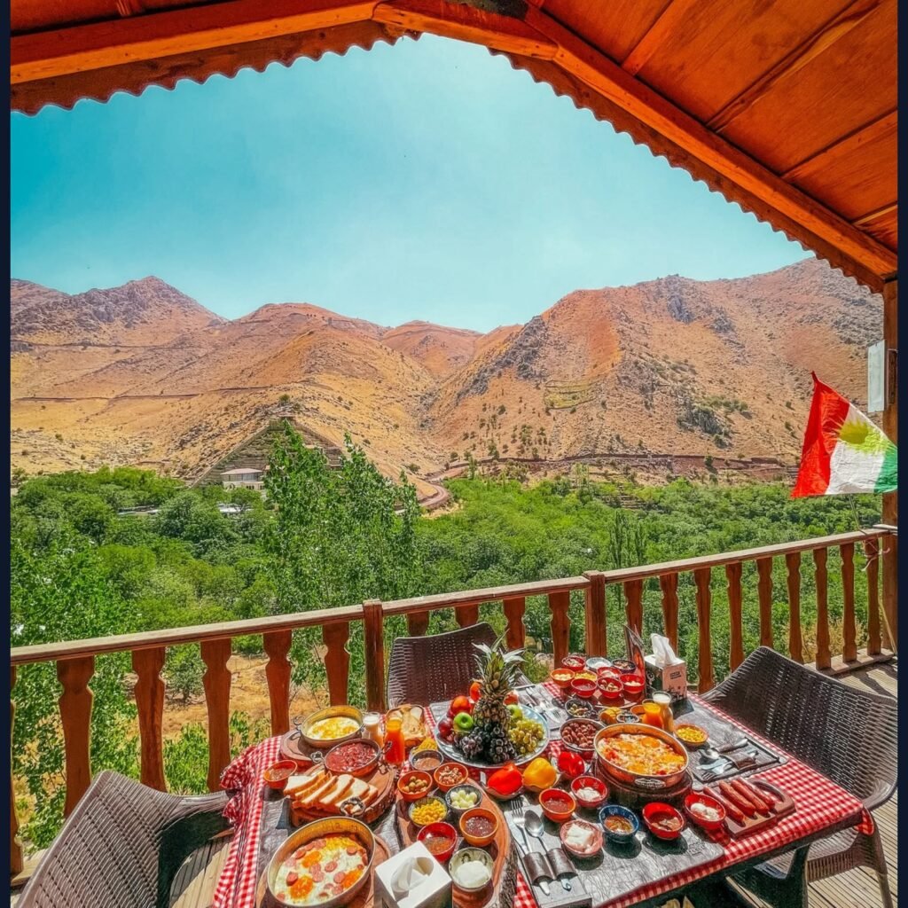 کۆمەڵگەی گەشتیاری ئاوێسەر